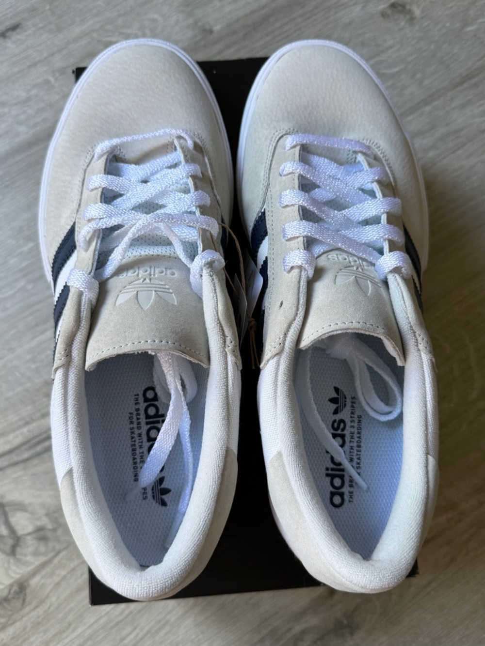 NWB adidas Matchbreak Super Men’s 11 Womens 12.5 white navy skateboarding canvas - Picture 5 of 13